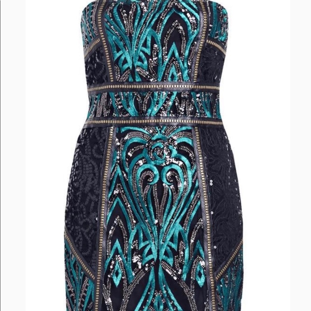 Strapless dress